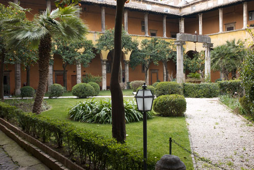 Confraternita di San Giovanni Battista de' Genovesi - Il chiostro